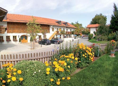 Gasthof&Hotel Jägerwirt Aufhofen Exterior foto