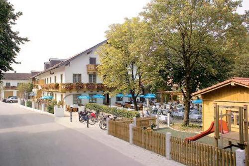 Gasthof&Hotel Jägerwirt Aufhofen Exterior foto